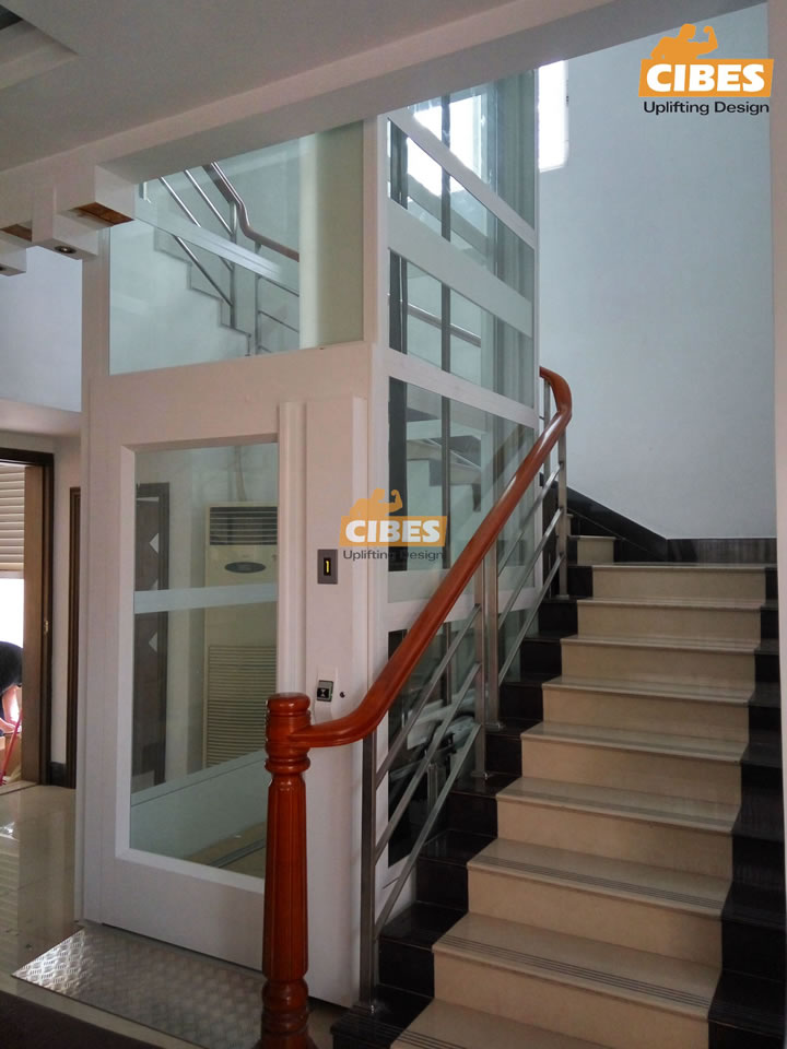 中山旋轉樓梯中間安裝案例