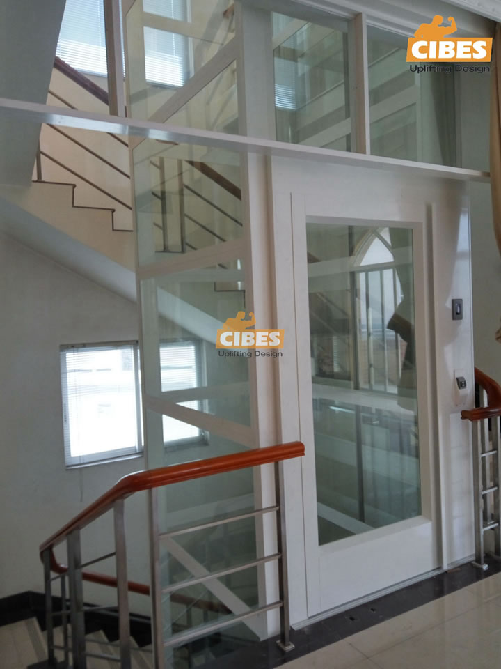 中山旋轉樓梯中間安裝案例