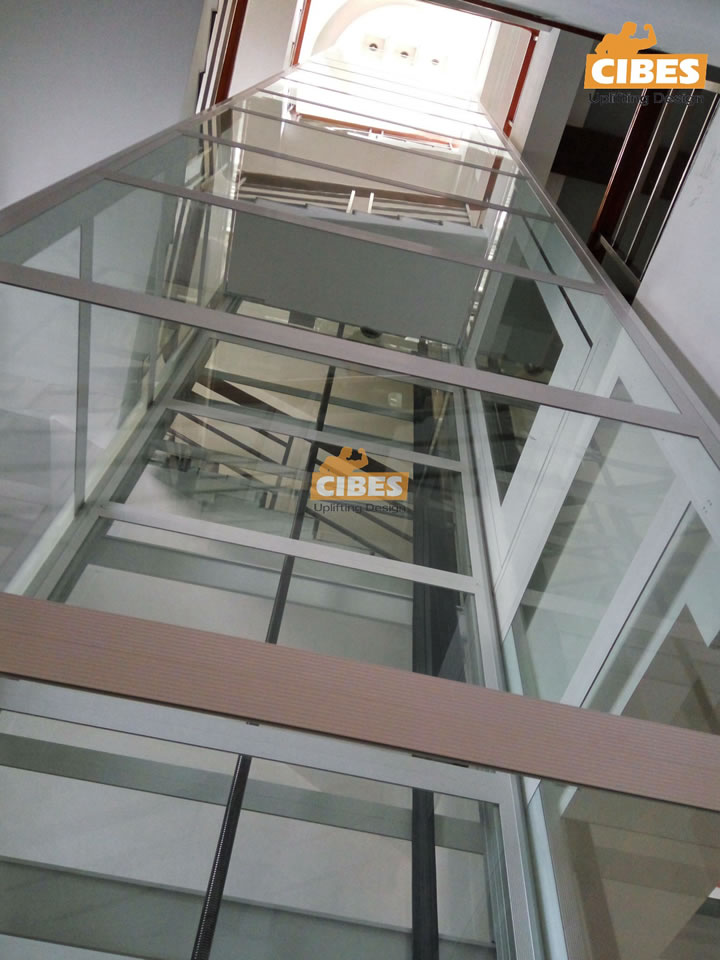 中山旋轉樓梯中間安裝案例