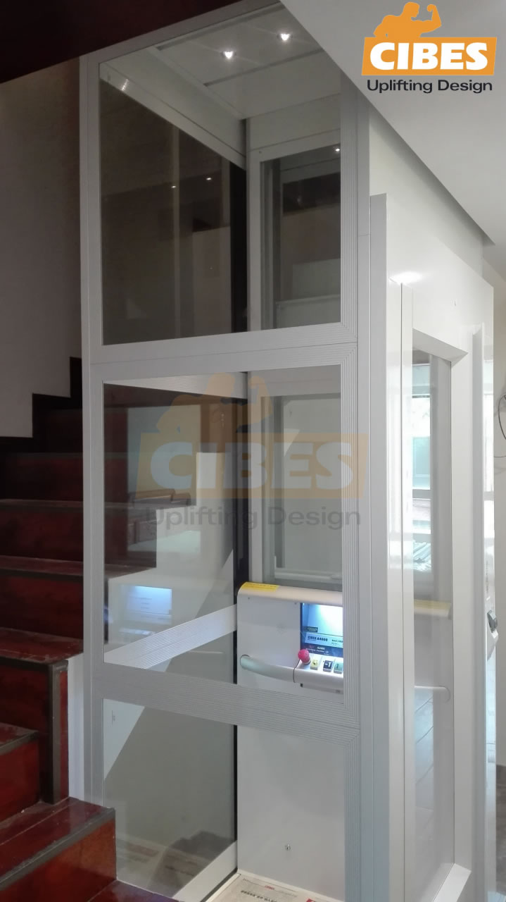 Cibes A4000小型家用電梯安裝于成都