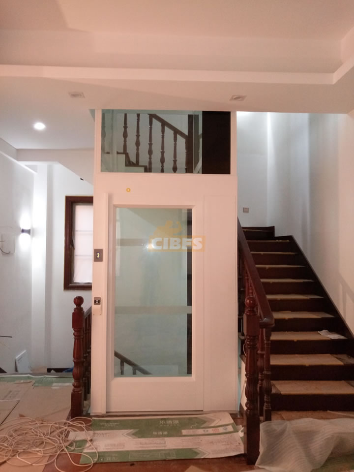 福州cibes電梯安裝現場