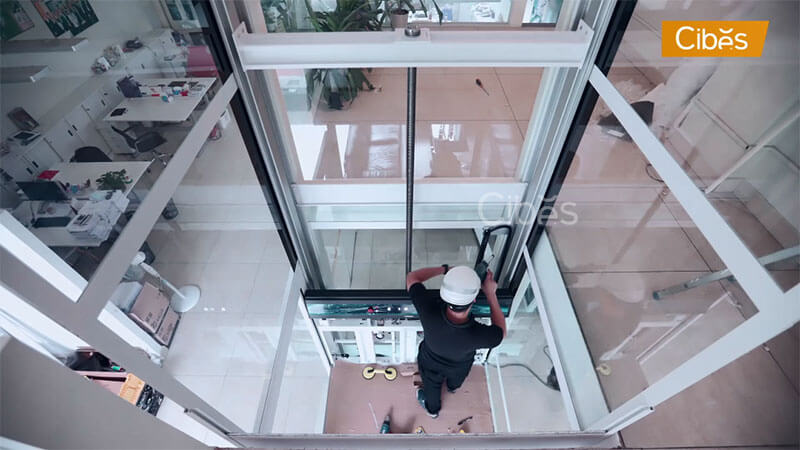 Cibes螺桿電梯安裝現(xiàn)場