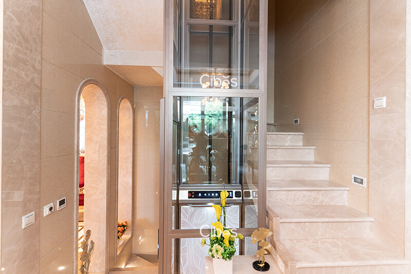 重慶四層別墅家用電梯安裝案例