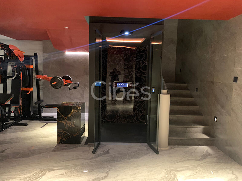 四川成都家用電梯案例