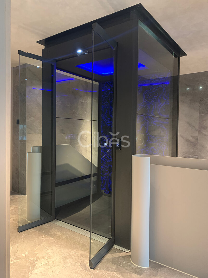 四川成都家用電梯案例