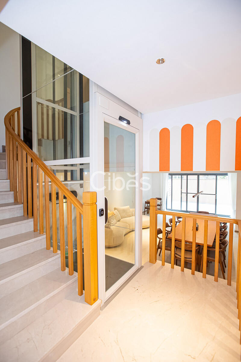 西柏思別墅電梯V80時尚版重慶案例