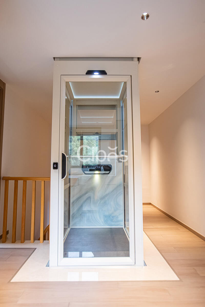 西柏思別墅電梯V80時尚版重慶案例